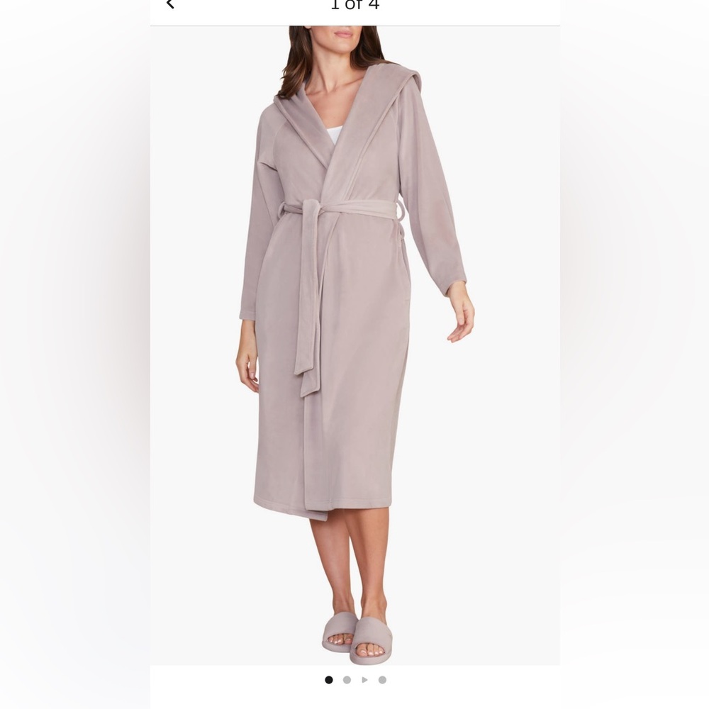 Barefoott Dreams Women’s Robe NWT